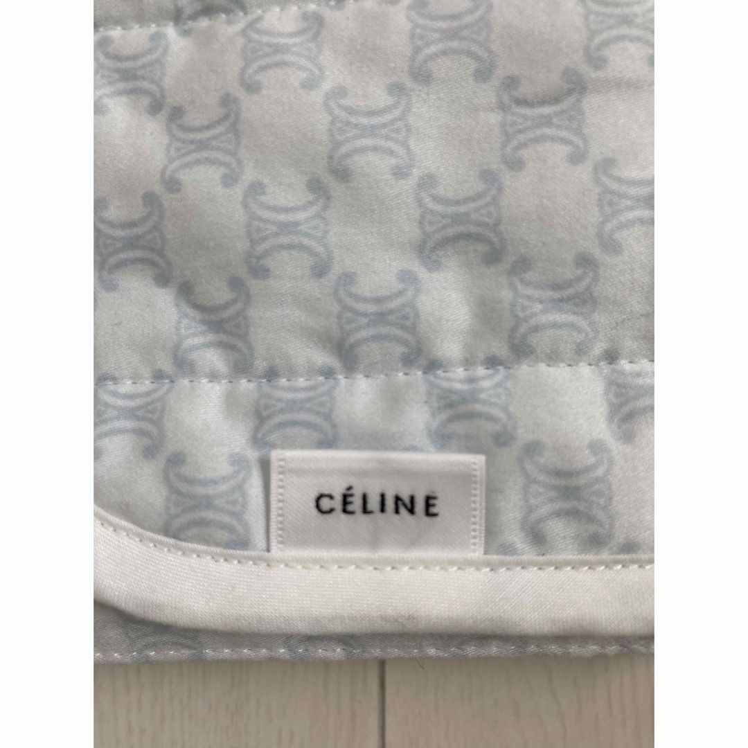 celine(セリーヌ)のセリーヌ☆おむつ替えパッド キッズ/ベビー/マタニティのおむつ/トイレ用品(おむつ替えマット)の商品写真