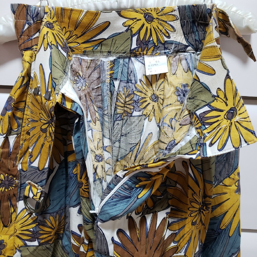 花柄 ワイドパンツ スカンツ ガウチョ レディースのパンツ(カジュアルパンツ)の商品写真