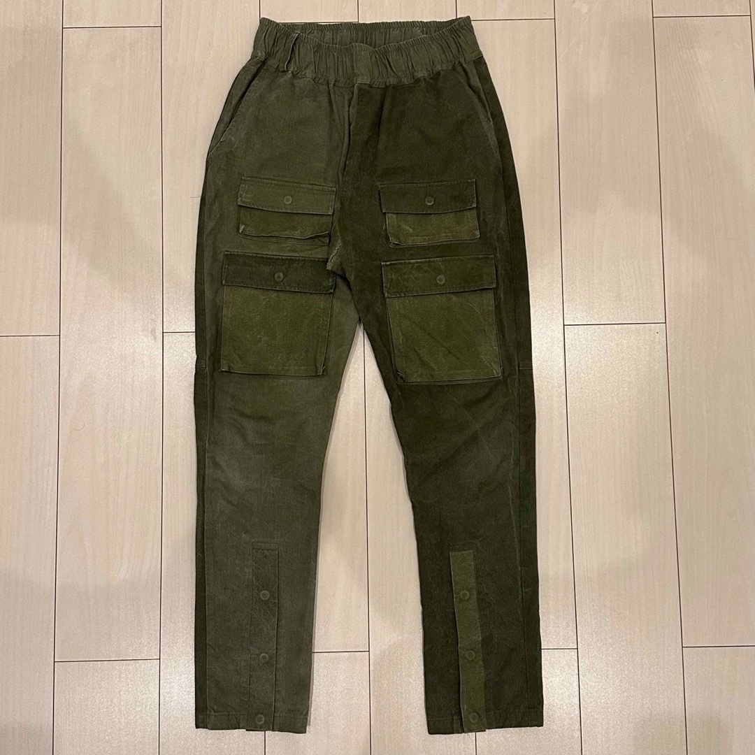 【最安値】LAid Back / Cargo Track Pants 1 L相当 メンズのパンツ(ワークパンツ/カーゴパンツ)の商品写真