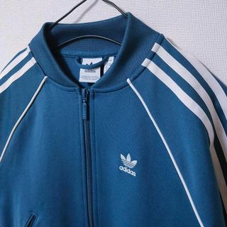 adidas あのちゃん着用 黒 スーパースター トラックトップ ジャージ 女性