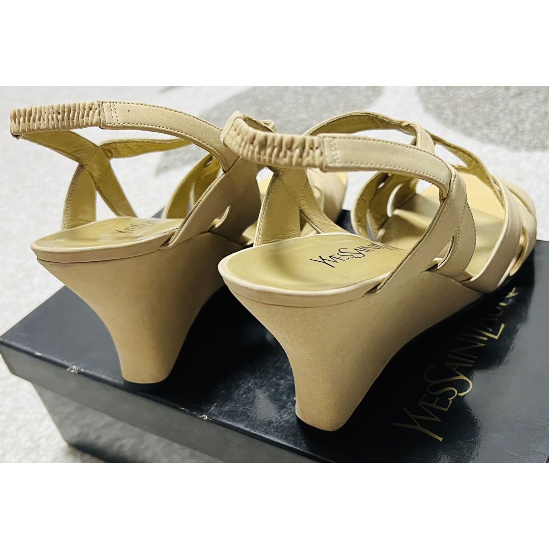 Yves Saint Laurent(イヴサンローラン)の☆大人気☆イヴサンローラン ストラップサンダル 37(23.5cm)希少品 レディースの靴/シューズ(サンダル)の商品写真