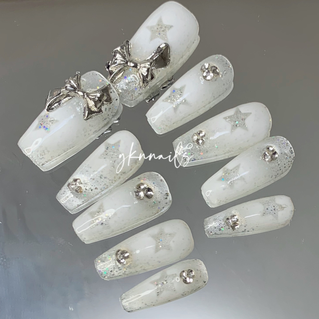 リングネイルチップ ホワイト パール 蝶々 キラキラ ワンホン 韓国系
