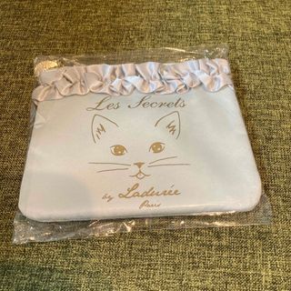 ラデュレ(LADUREE)の新品未使用 ラデュレ ポーチ ねこ　猫　ネコ(ポーチ)