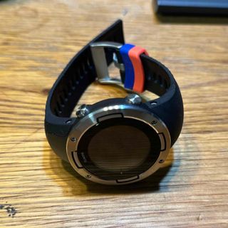 スント(SUUNTO)のsuunto5 箱なし未使用品 充電ケーブルのみ附属(腕時計(デジタル))