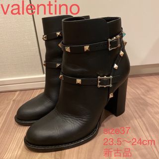 ヴァレンティノ ブーツの通販 200点以上 | VALENTINOを買うならラクマ