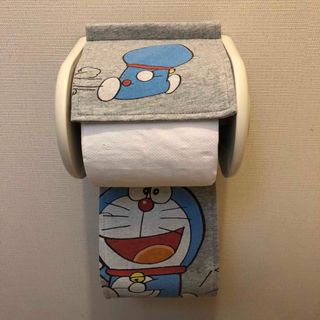 トイレロール カバー（ハンドメイド)キャラクター　リメイク　トイレットペーパー(トイレ収納)