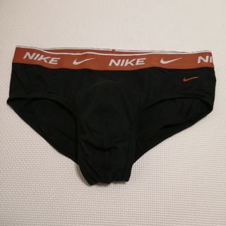 ナイキ(NIKE)の最終特価　新品未使用　NIKEブリーフ　サイズM(日本サイズL) ラセット(その他)