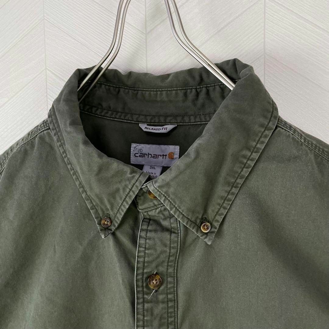carhartt(カーハート)のCarhartt 超ビックサイズ シャツ 半袖 ボタンダウン 刺繍ロゴ US古着 メンズのトップス(シャツ)の商品写真