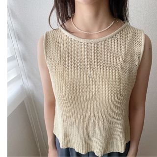 ピノーレ(PINOLE)のpinore シルク混　ノースリーブ　tops(カットソー(半袖/袖なし))