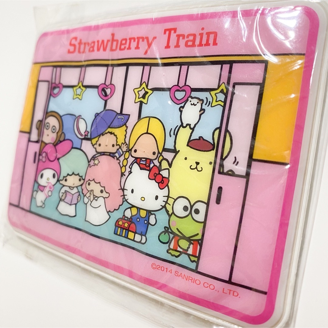 サンリオ(サンリオ)のいちご新聞　付録　パスケース　サンリオオールスター　Sanrio カードケース レディースのファッション小物(名刺入れ/定期入れ)の商品写真