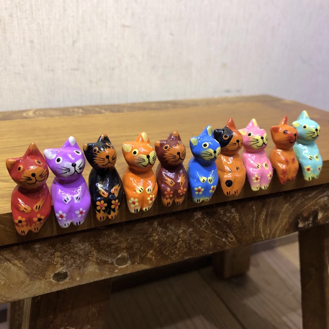 バリ猫10匹組M 猫の木彫り人形 バリ雑貨 バリ島 アジアン雑貨 バリネコセット 通販