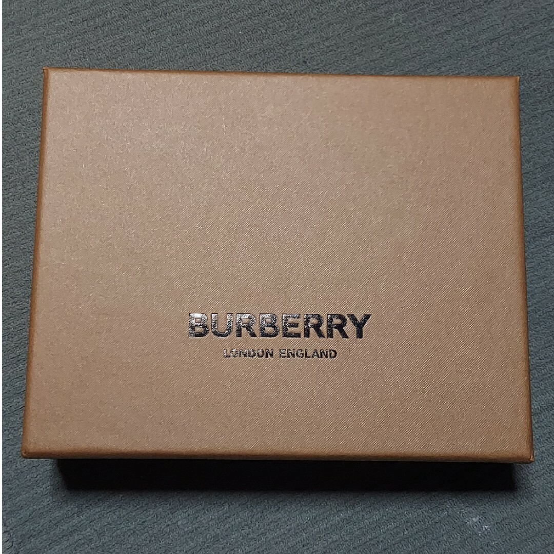 BURBERRY 財布