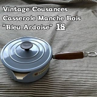 ルクルーゼ(LE CREUSET)の【デッドストック】クーザンス 木柄のソーシエール蓋付18センチ ブルーグレー(調理道具/製菓道具)