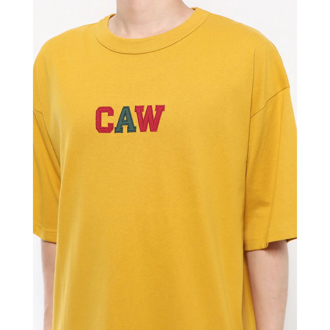 coen(コーエン)の【coen/コーエン】C.A.W ワッペンTシャツ・Lサイズ・マスタード系 メンズのトップス(Tシャツ/カットソー(半袖/袖なし))の商品写真