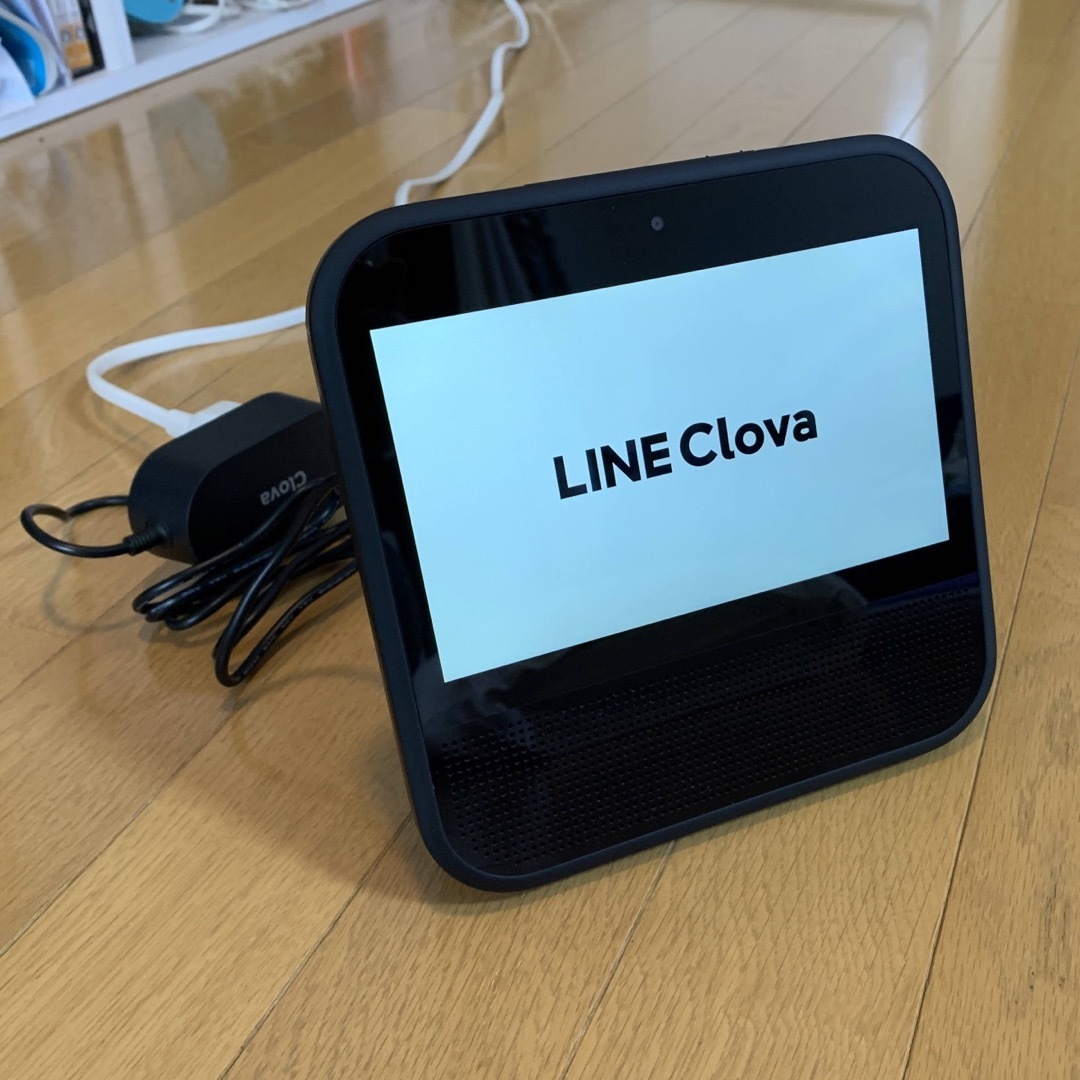 値下！LINE Clova Deskスマートスピーカー ディスプレイ美品 2