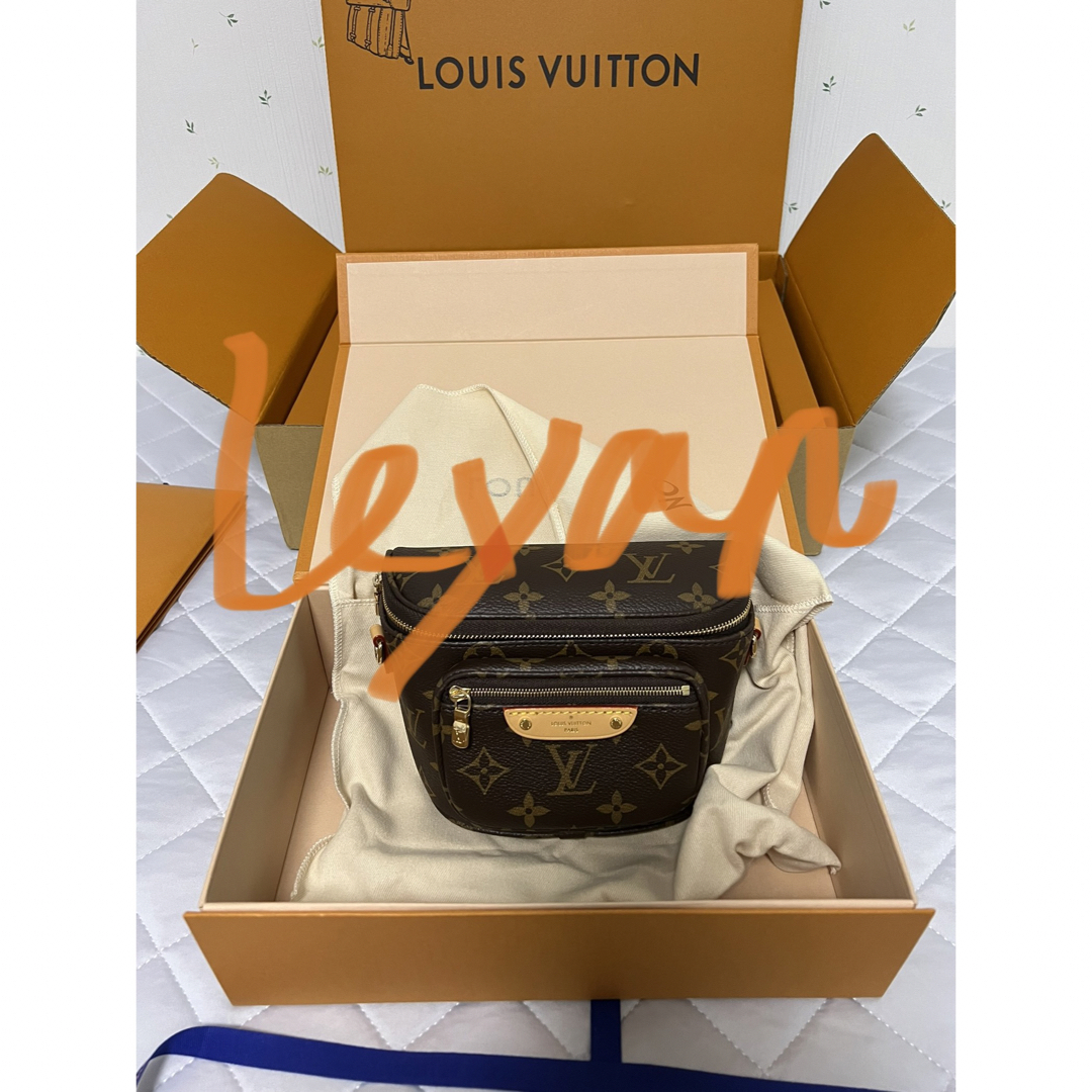 Louis Vuitton M82335 新作 ミニ バムバッグ