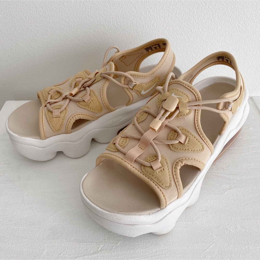 NIKE - エアマックスココ ベージュ 24cmの通販 by ma-yuri's shop