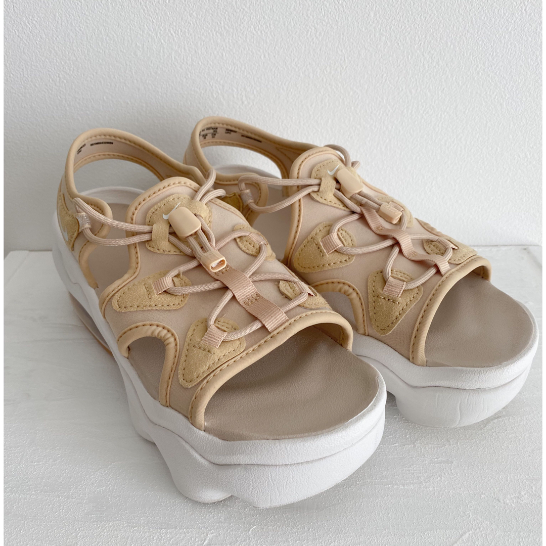 NIKE - エアマックスココ ベージュ 24cmの通販 by ma-yuri's shop