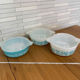 パイレックス(Pyrex)のパイレックス　バタープリント　キャセロール（蓋付き）(食器)