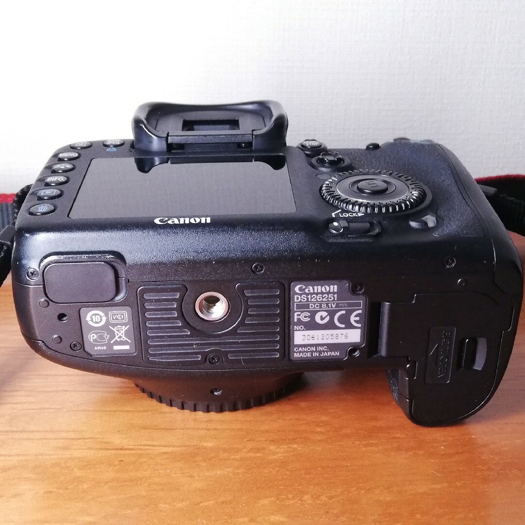 【ショット数8104】Canon EOS 7D 3