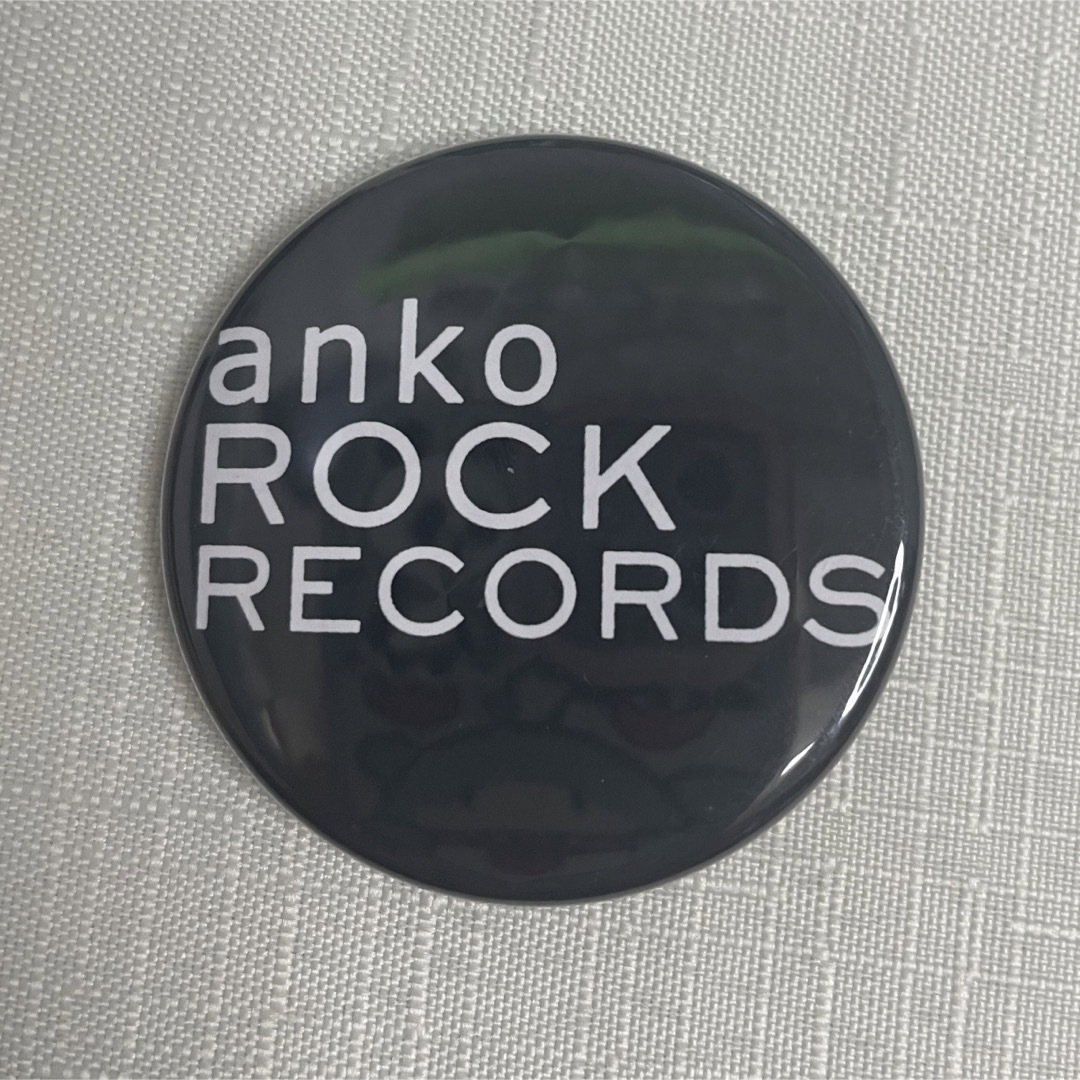 anko ROCK 缶バッチ エンタメ/ホビーのアニメグッズ(バッジ/ピンバッジ)の商品写真