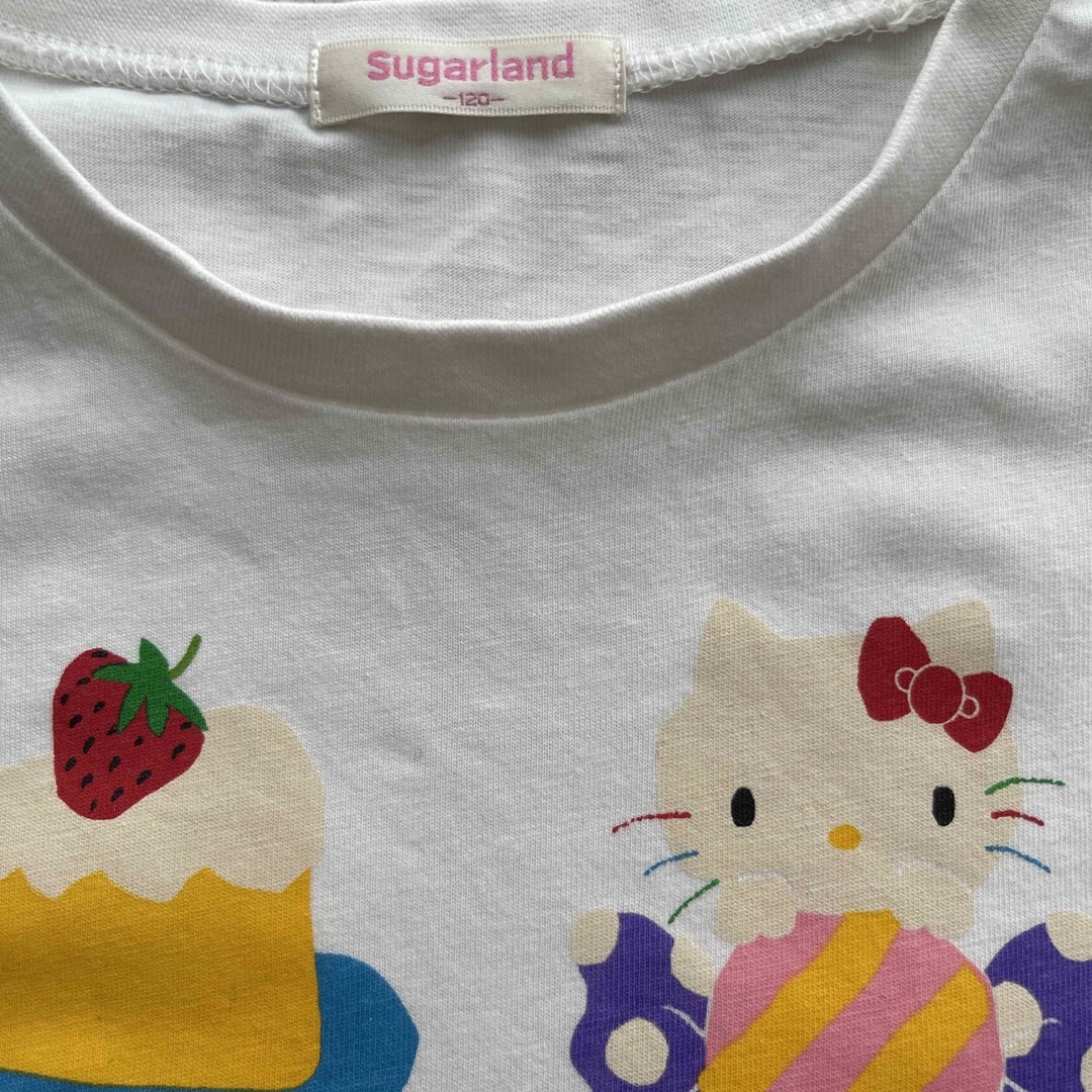 サンリオ(サンリオ)のはらぺこあおむし×ハローキティ コラボTシャツ キッズ/ベビー/マタニティのキッズ服女の子用(90cm~)(Tシャツ/カットソー)の商品写真