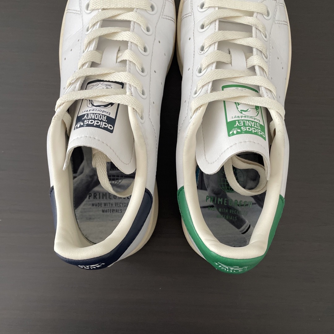 【希少•大人気•廃版•本革】 Stan Smith/スタンスミスアシンメトリー