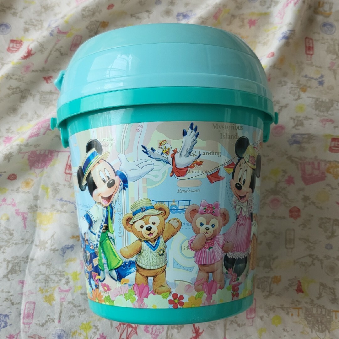 Disney(ディズニー)のポップコーンバケット　ダッフィー エンタメ/ホビーのおもちゃ/ぬいぐるみ(キャラクターグッズ)の商品写真