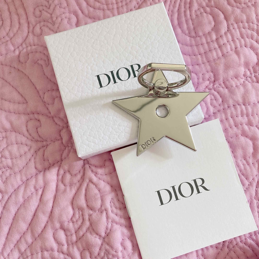 Dior(ディオール)のDior スマホリング　 スマホ/家電/カメラのスマホアクセサリー(その他)の商品写真