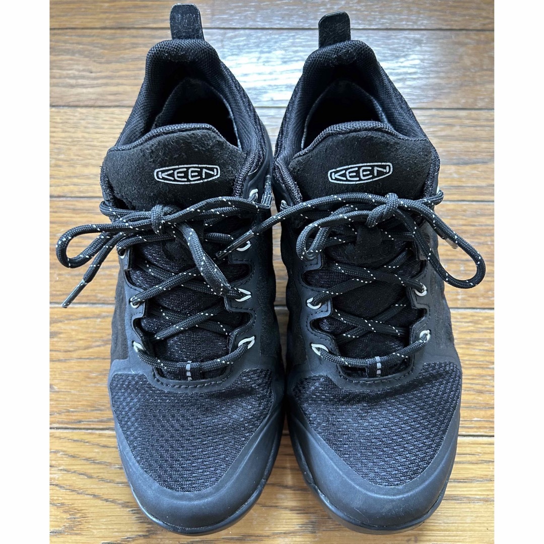 KEEN 防水スニーカー 23cm