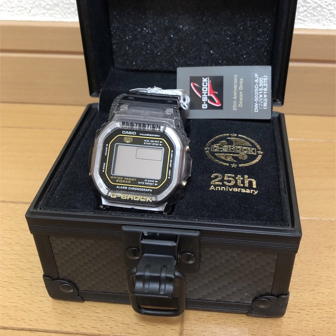 G-SHOCK 25周年記念モデル　DW-5625D-8JF