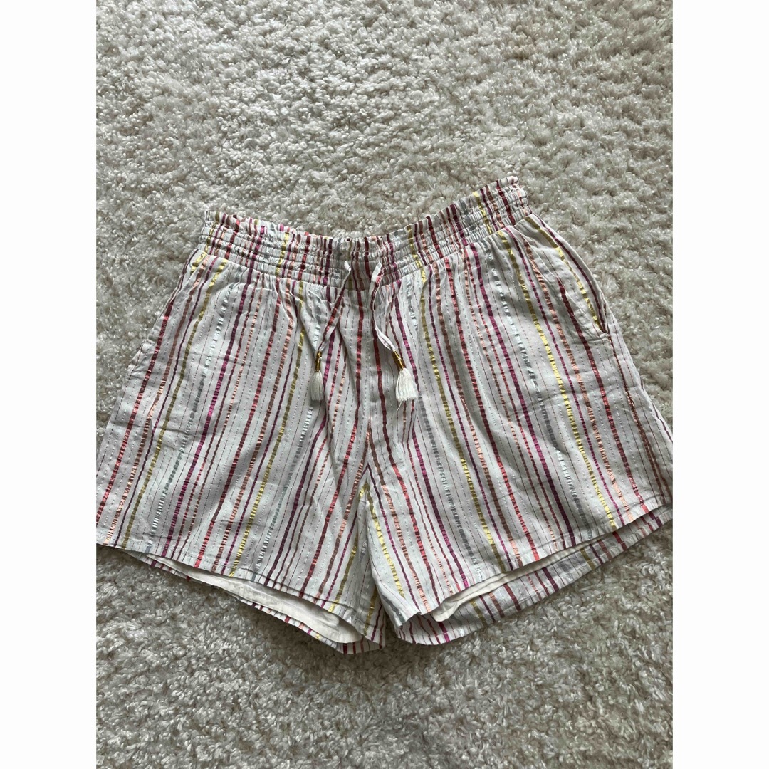 GAP Kids(ギャップキッズ)のGAP ショートパンツ キュロット　150 キッズ/ベビー/マタニティのキッズ服女の子用(90cm~)(パンツ/スパッツ)の商品写真