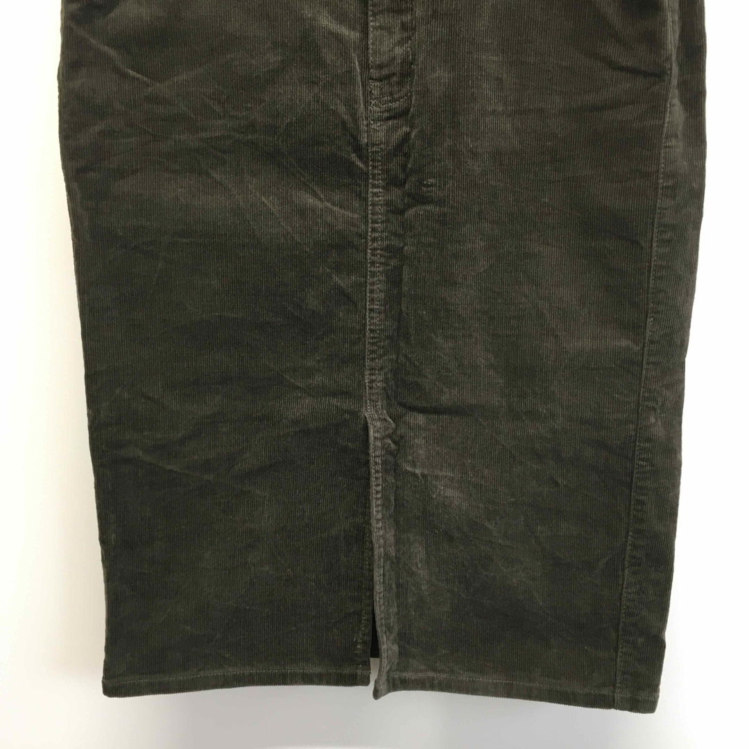 GU(ジーユー)のGU コーデュロイタイトスカート　膝丈　M  カーキ　296213 レディースのスカート(ひざ丈スカート)の商品写真
