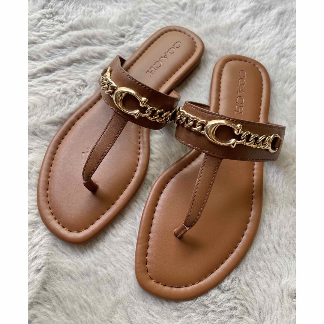 coach チェーントングサンダル ブラウン | フリマアプリ ラクマ