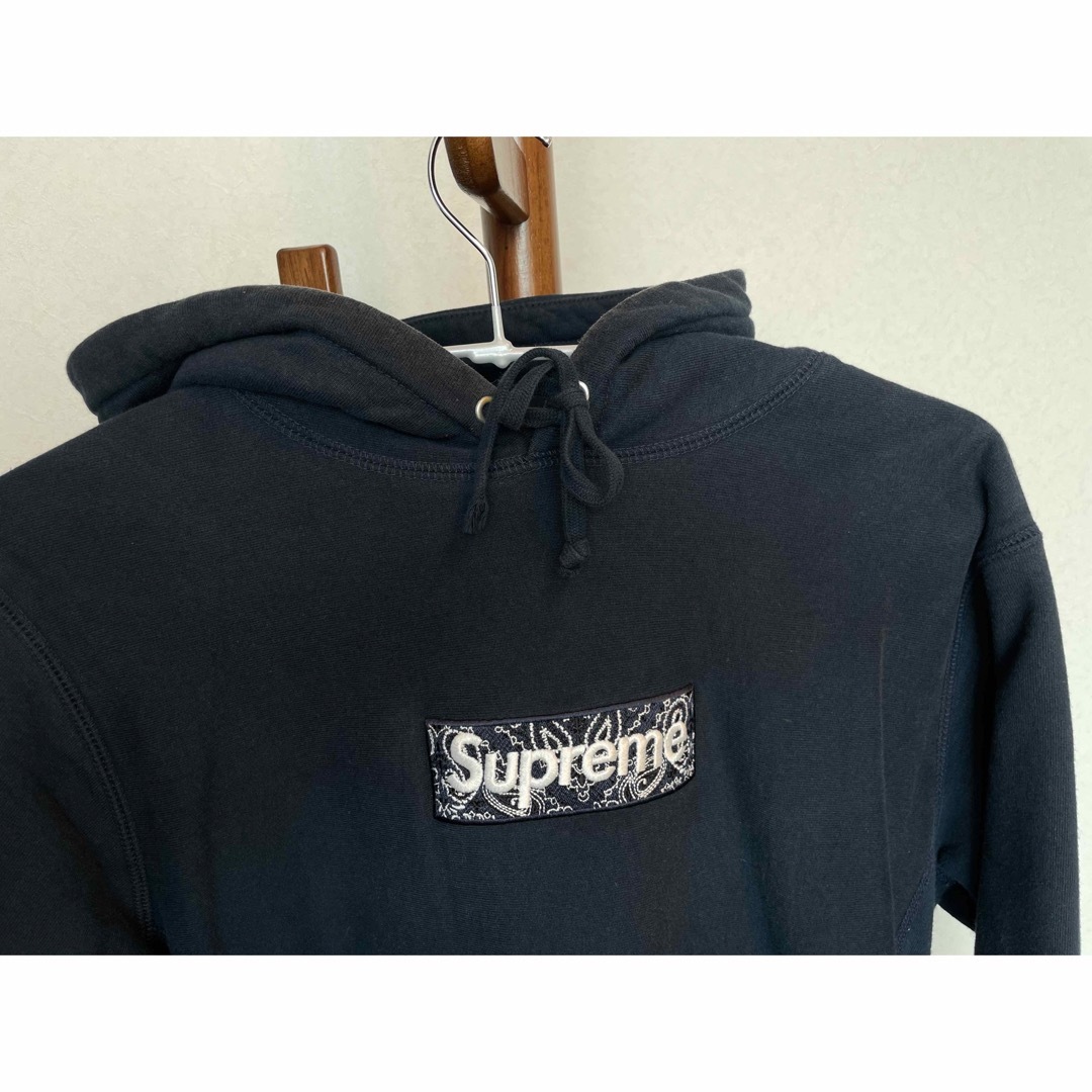 supreme boxlogo バンダナ 紺 - パーカー
