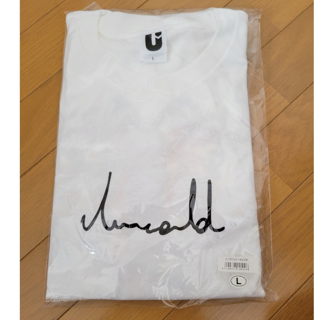 UVERworld(ウーバーワールド)のコーク様専用。新品！未開封！UVERworld　ライブグッズ エンタメ/ホビーのタレントグッズ(ミュージシャン)の商品写真