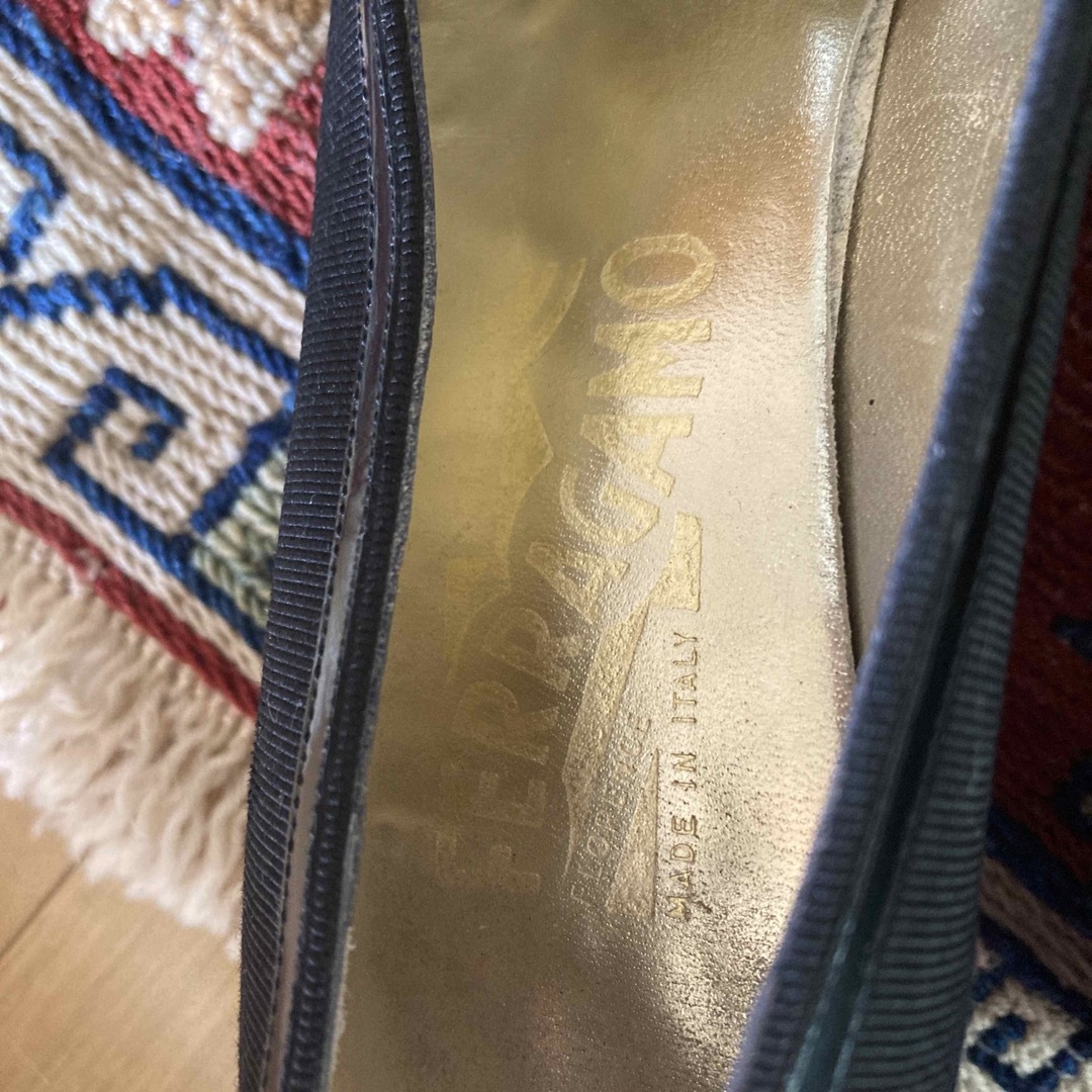 Ferragamo(フェラガモ)のvintageフェラガモパンプス レディースの靴/シューズ(ハイヒール/パンプス)の商品写真