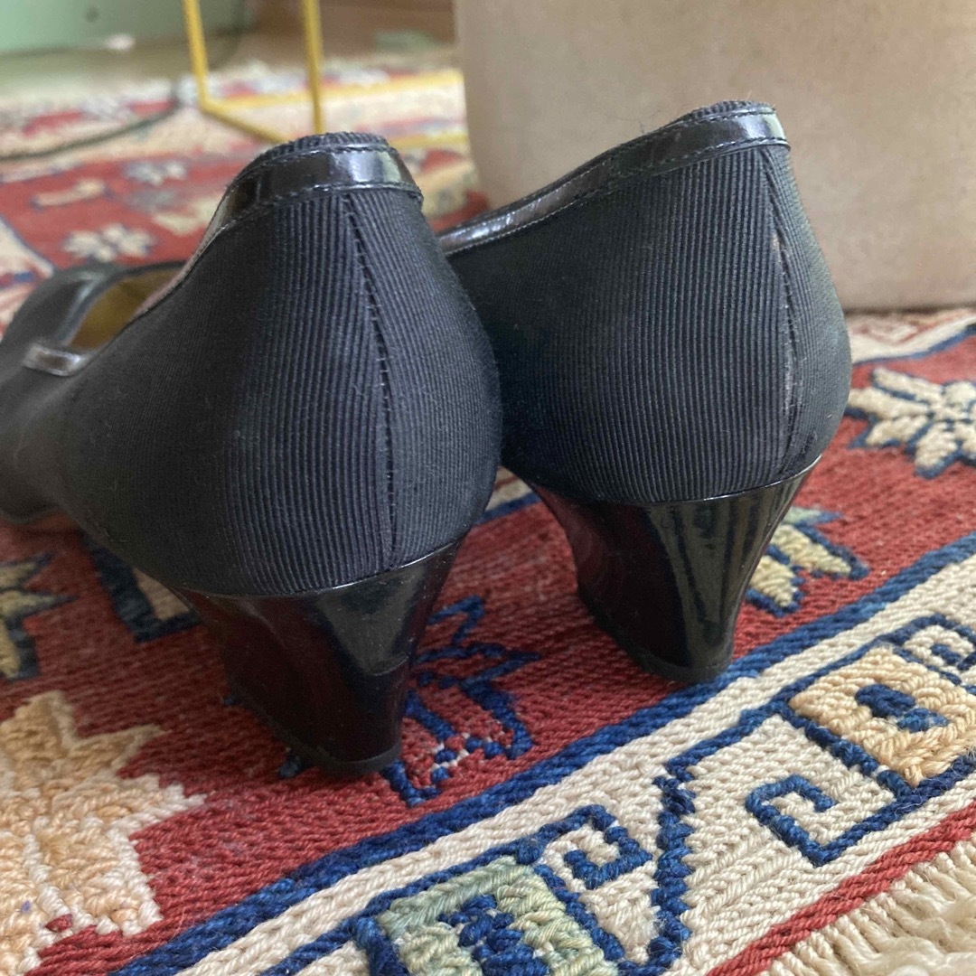 Ferragamo(フェラガモ)のvintageフェラガモパンプス レディースの靴/シューズ(ハイヒール/パンプス)の商品写真