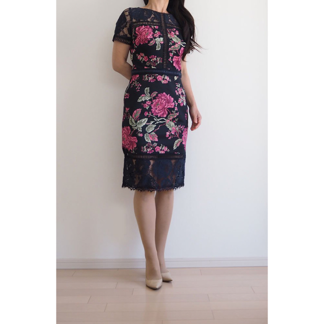 TADASHI SHOJI - 未使用品☆TADASHI SHOJI サイズM (11号相当)T138の