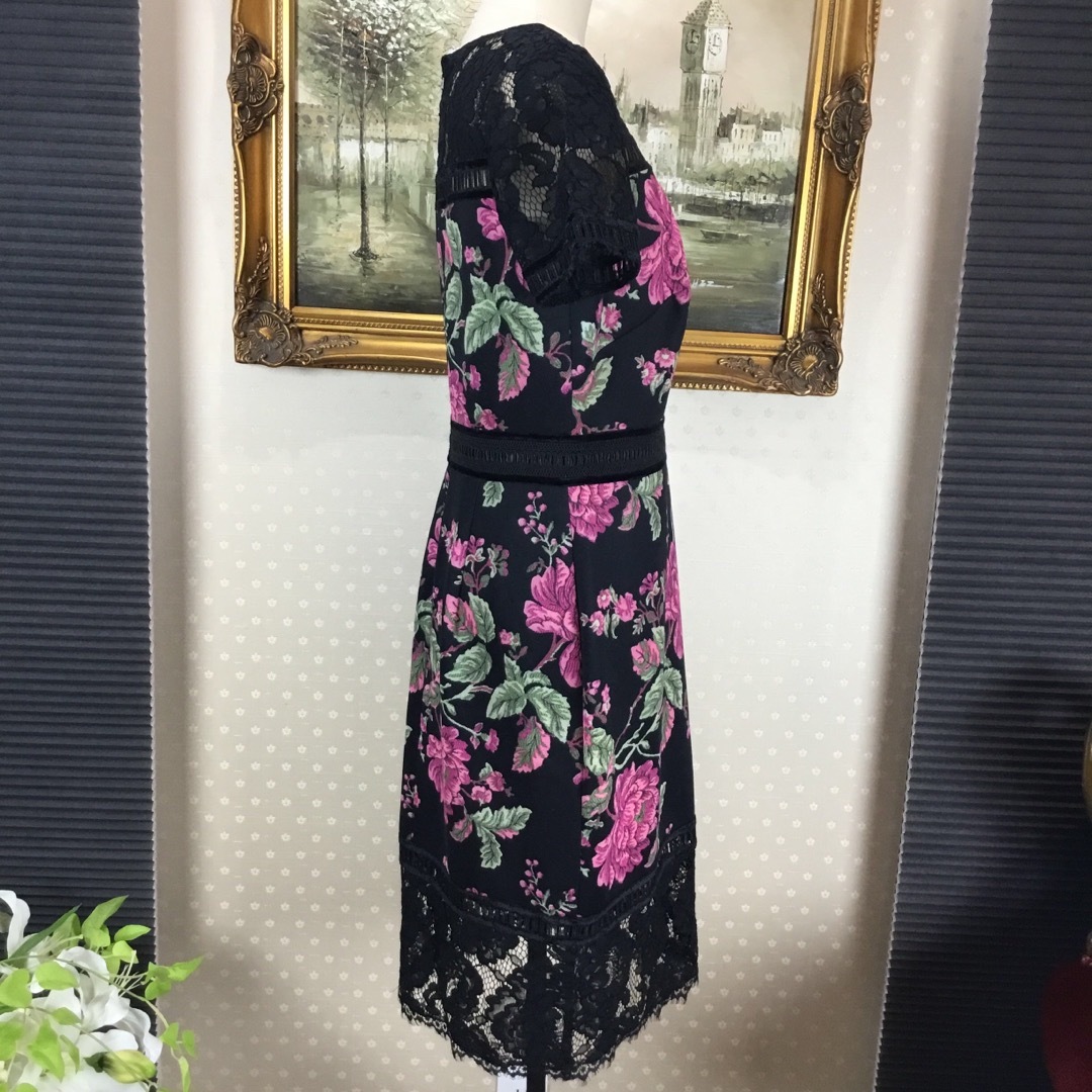 未使用品☆TADASHI SHOJI サイズM (11号相当)T138