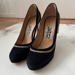 フェラガモ(Ferragamo)のFerragamoパンプス☆本スエード☆35 1/2(ハイヒール/パンプス)