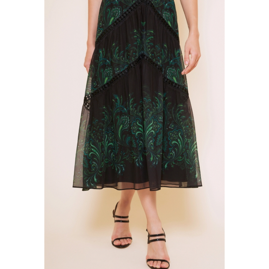 TADASHI SHOJI(タダシショウジ)の新品☆ TADASHI SHOJI  サイズ4【T149】 レディースのワンピース(ロングワンピース/マキシワンピース)の商品写真