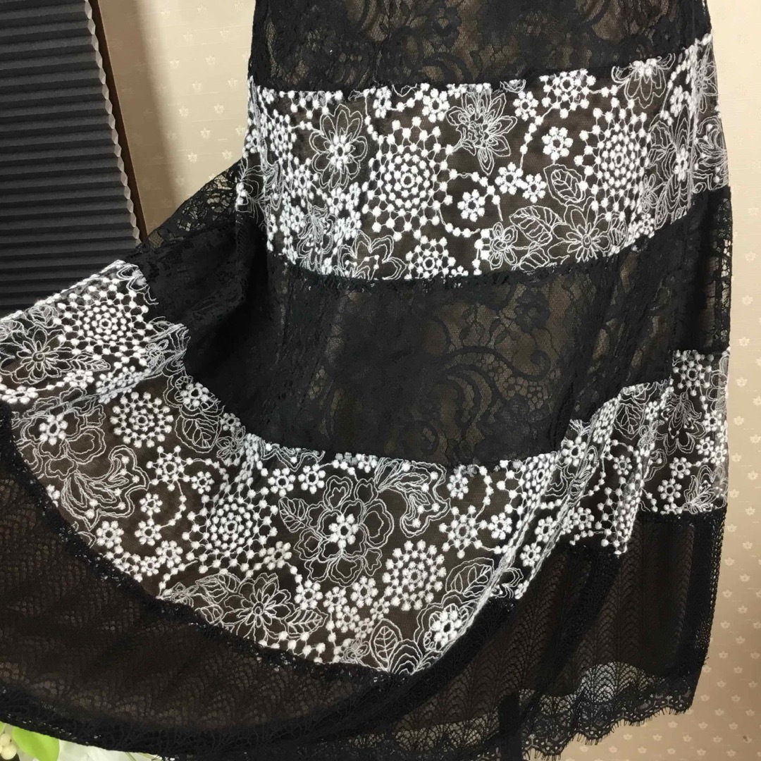 新品☆ TADASHI SHOJI サイズ4【T150】