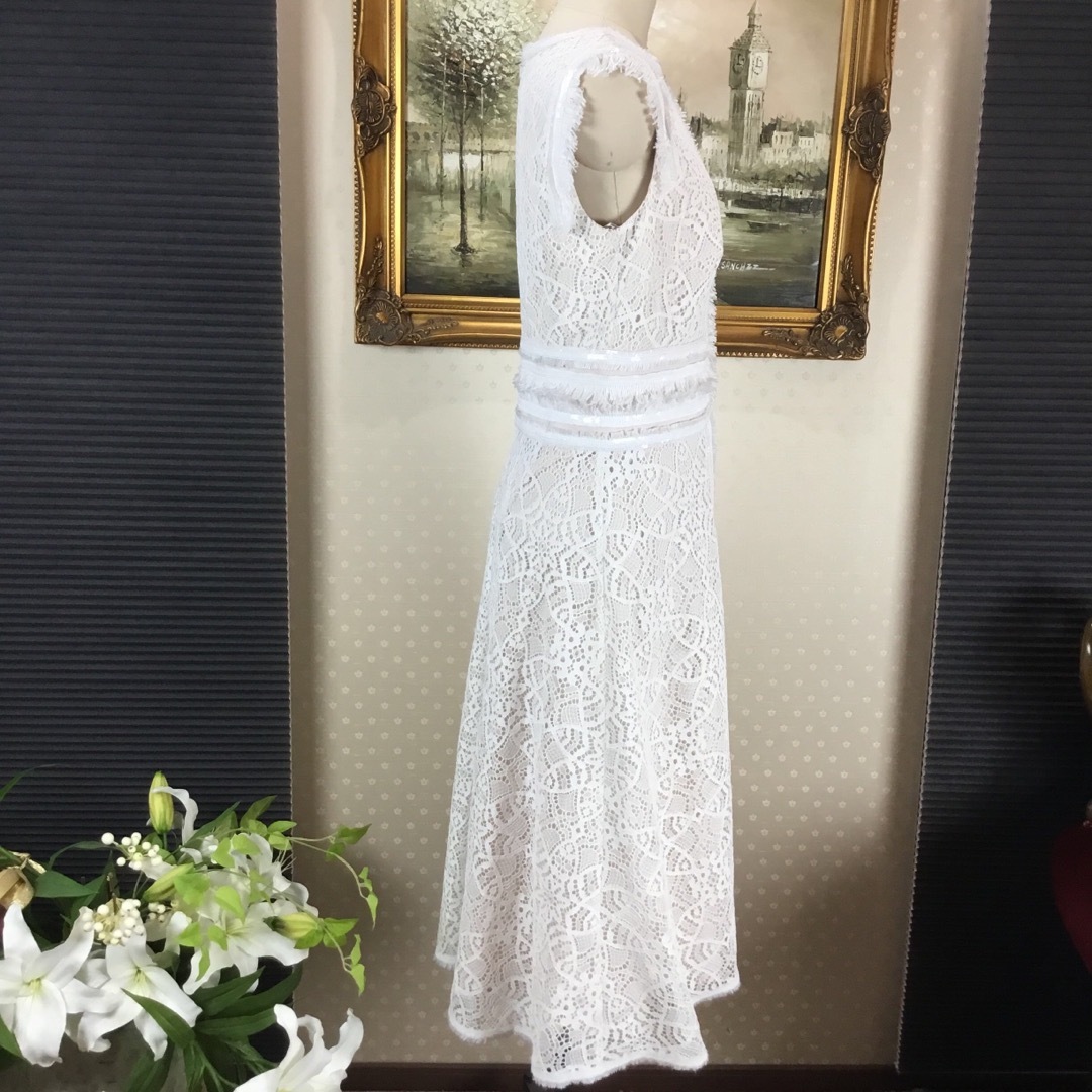 TADASHI SHOJI(タダシショウジ)の新品☆ TADASHI SHOJI   ホワイト　サイズ4【T152】 レディースのワンピース(ロングワンピース/マキシワンピース)の商品写真