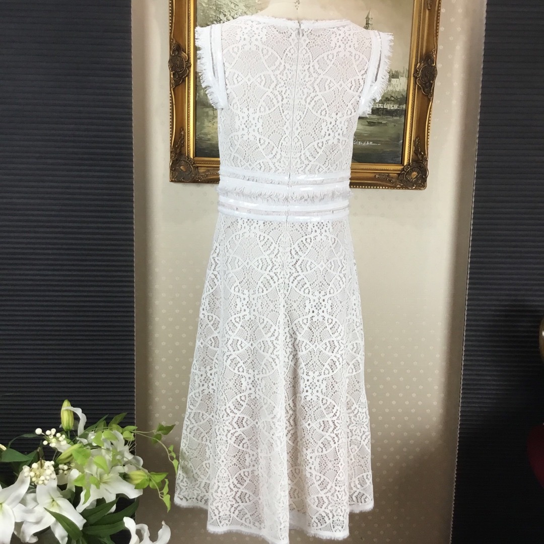 新品タグ有り L Tadashi Shoji ワンピース ドレス レッド 花柄