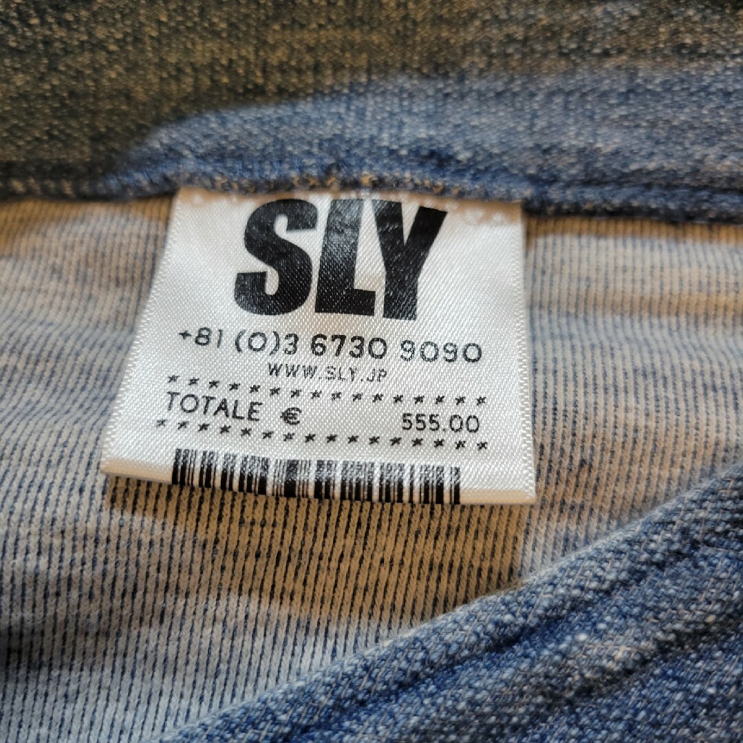 SLY(スライ)のSLY　ジーンズジャケット レディースのジャケット/アウター(Gジャン/デニムジャケット)の商品写真