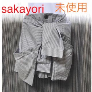 サカヨリ(sakayori)のサカヨリ　ショートパンツ 変形 灰 白 ストライプ　ドッキング(ショートパンツ)