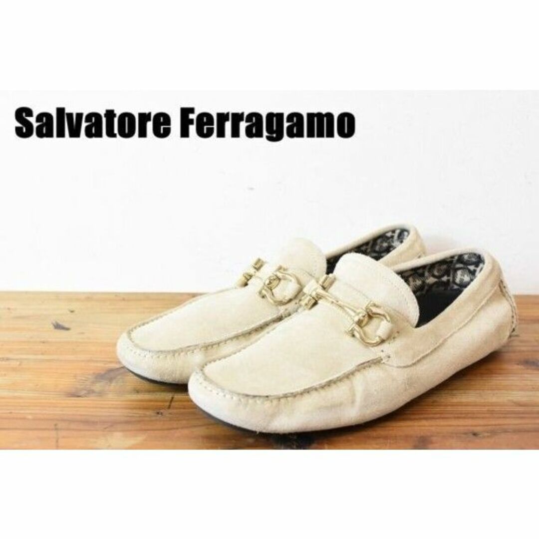 Salvatore Ferragamo(サルヴァトーレフェラガモ)のMN BM0017 高級 近年モデル Salvatore Ferragamo メンズの靴/シューズ(スリッポン/モカシン)の商品写真