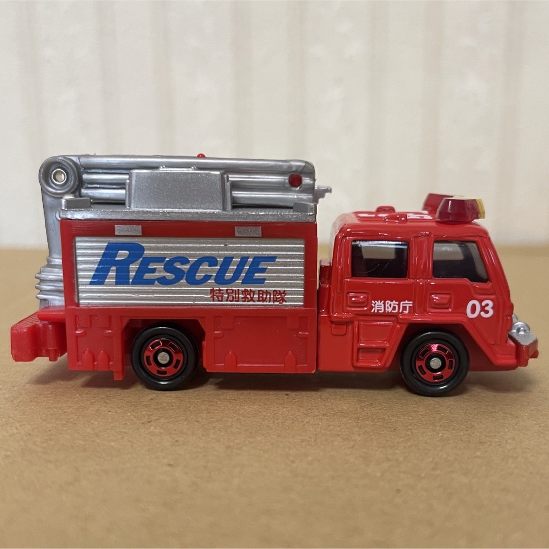 Takara Tomy - トミカ 救助工作車 消防仕様の通販 by 発送元 Takara Tomy - トミカ 救助工作車 消防仕様の通販 by 発送元