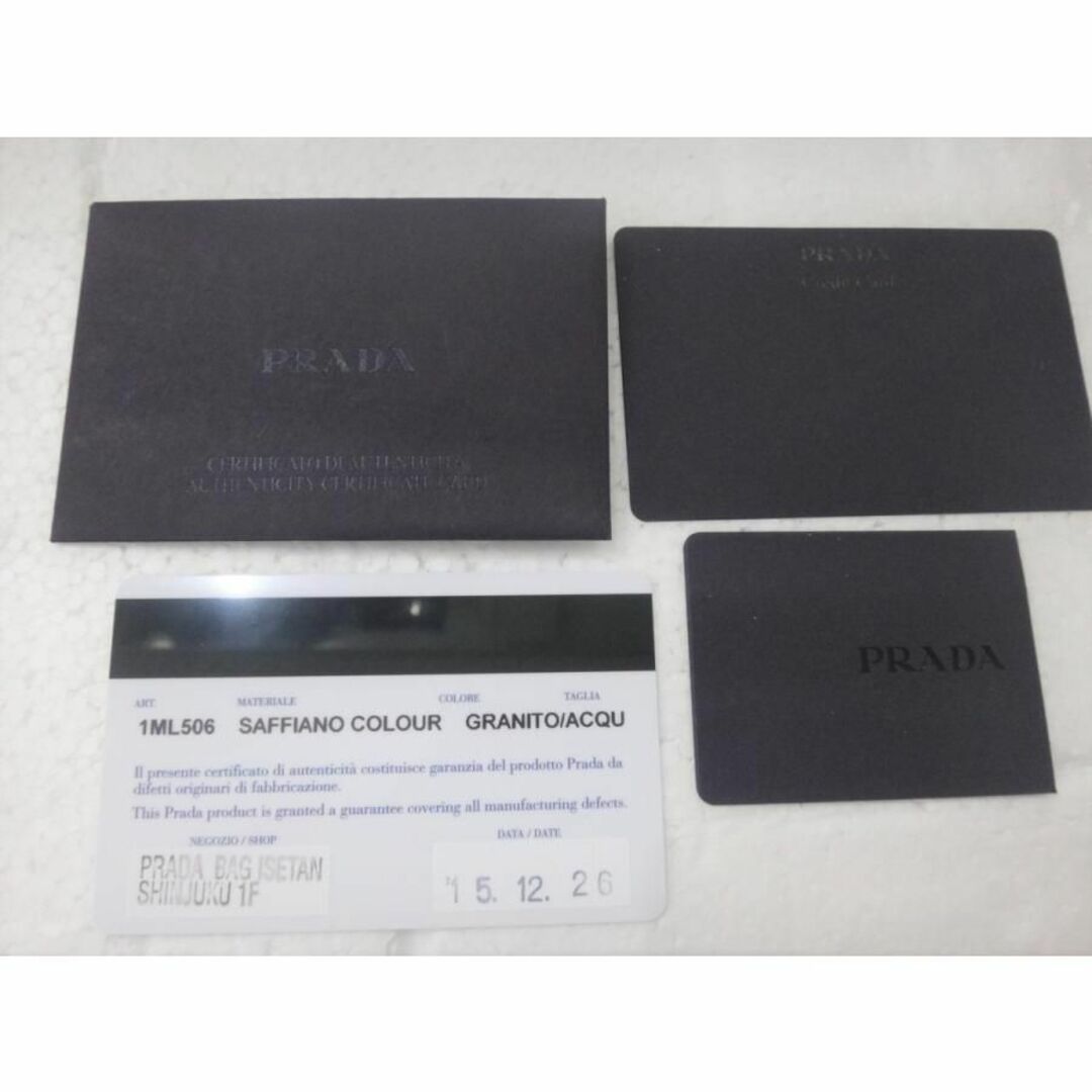 PRADA - ☆プラダ サフィアーノ レザー 長財布 ラウンド PRADA - ☆プラダ サフィアーノ レザー 長財布 ラウンド